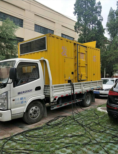 五通桥发电车出租-柴油发电机组排烟系统设计要求及其考虑因素