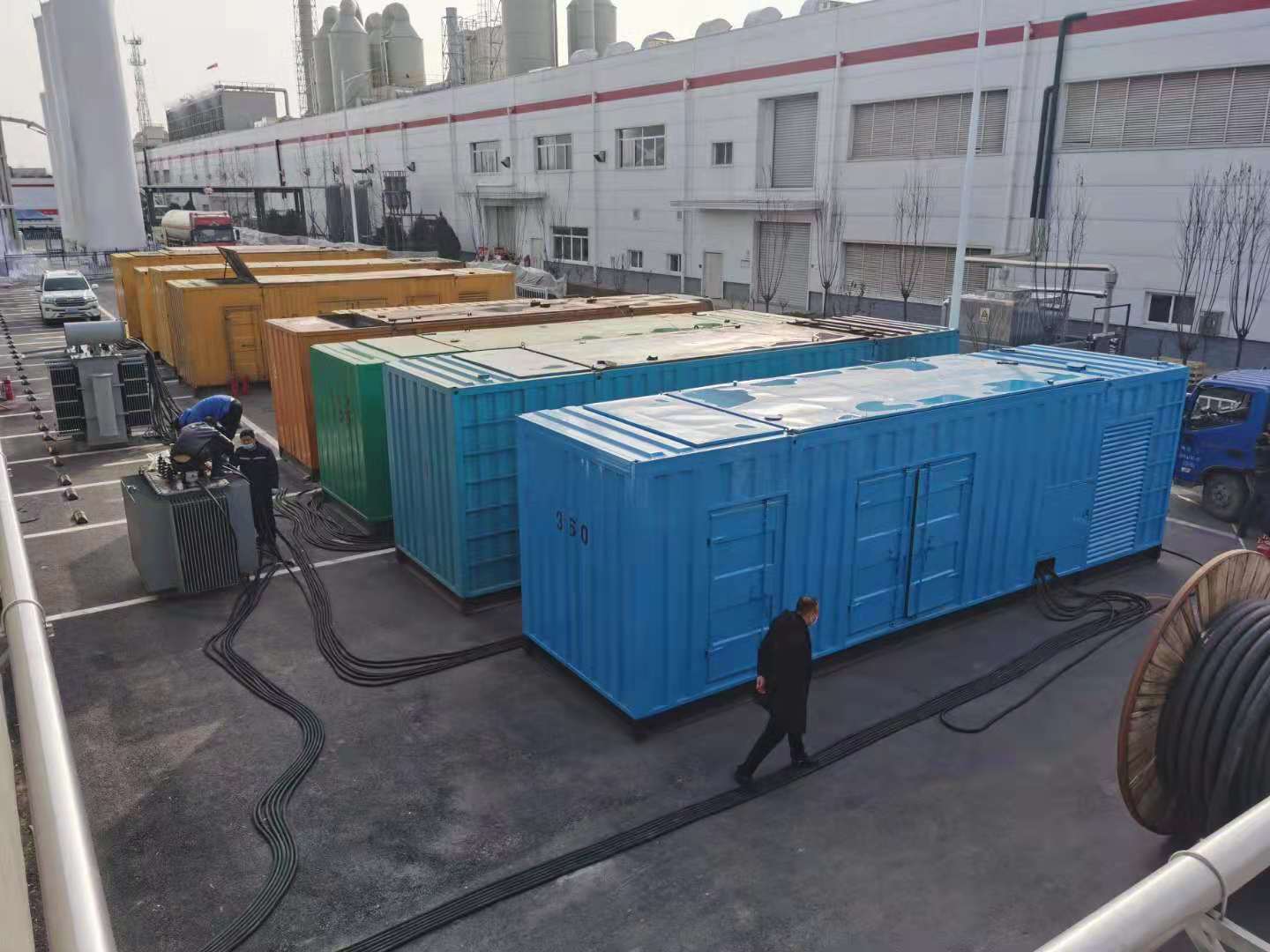 五通桥发电机出租-两相发电机与三相发电机有何区别?